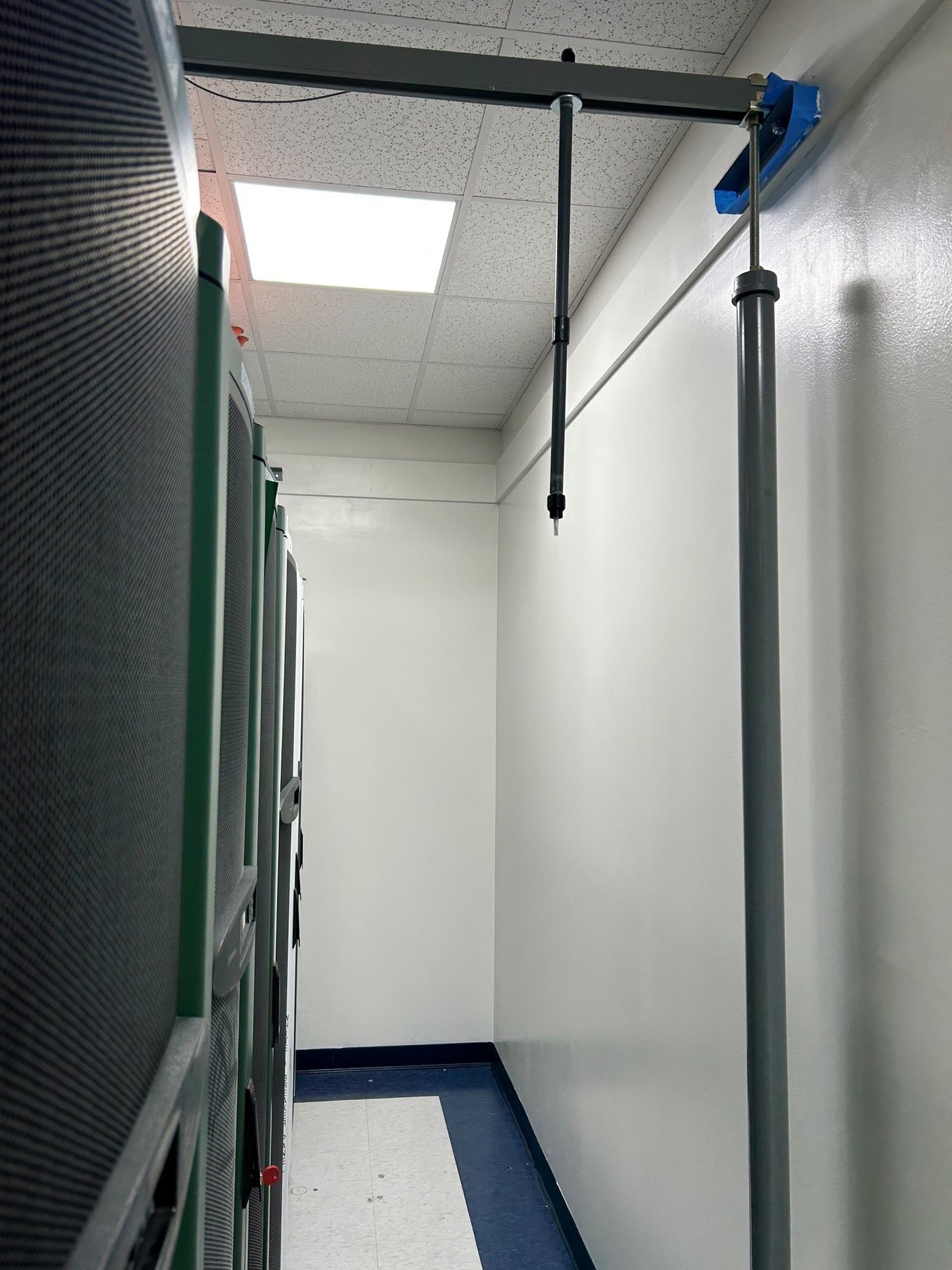 Environmental sensor monitoring equipment